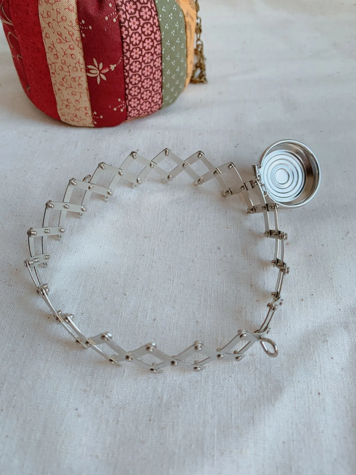 1 Piece Flexible Purse Frame Expandable Sewing On Purse Frame Bronze/Silver/Gold Open Diameter 10cm
