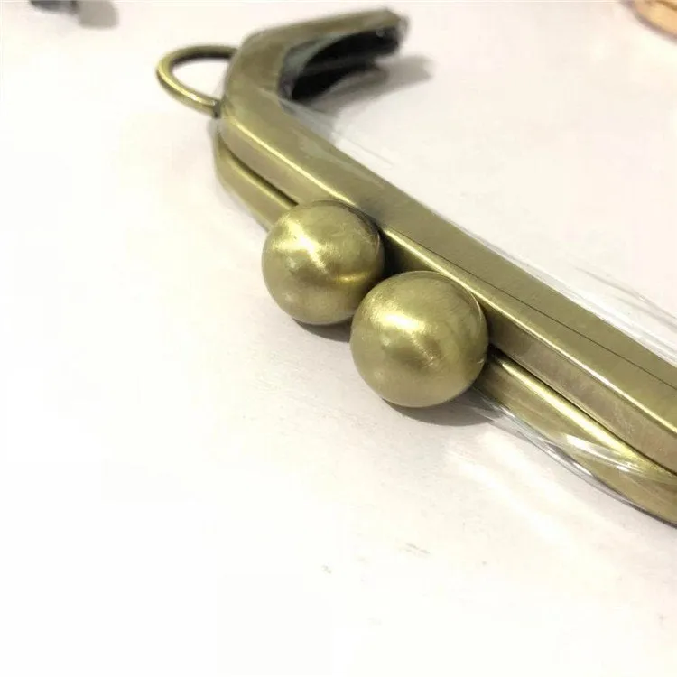 14cm (6 Inch) Purse Frame Kiss Lock With Screws Retro Clutch Purse Frame Making Four Colors Available