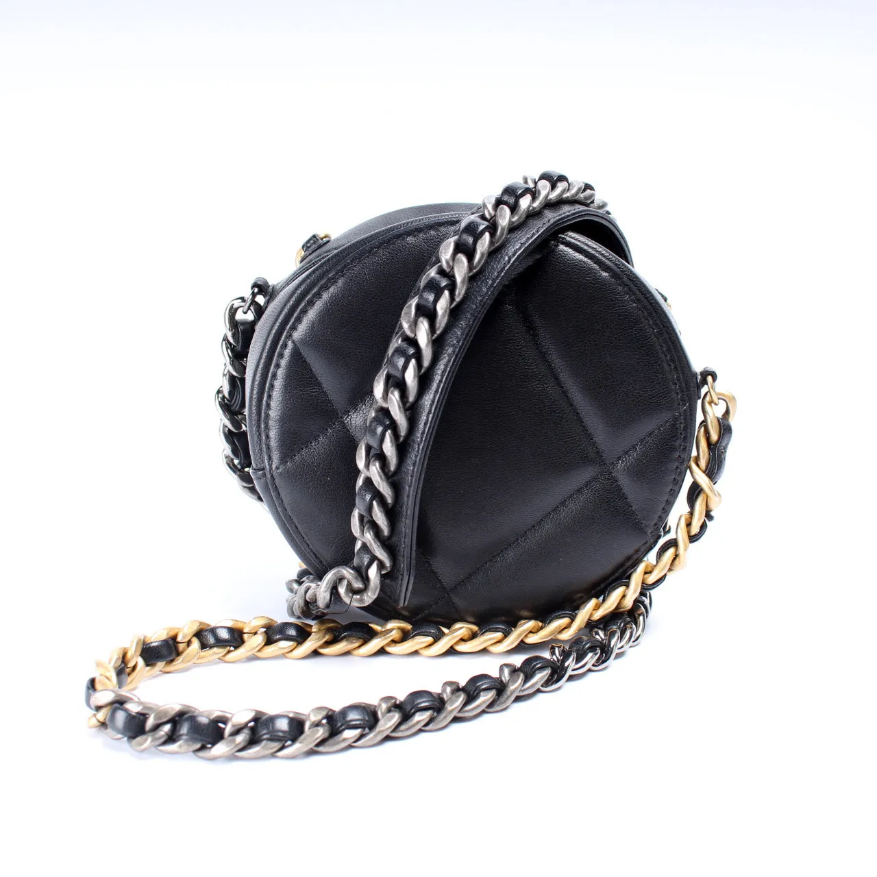 19 Round Clutch W/ Chain Lambskin 30M