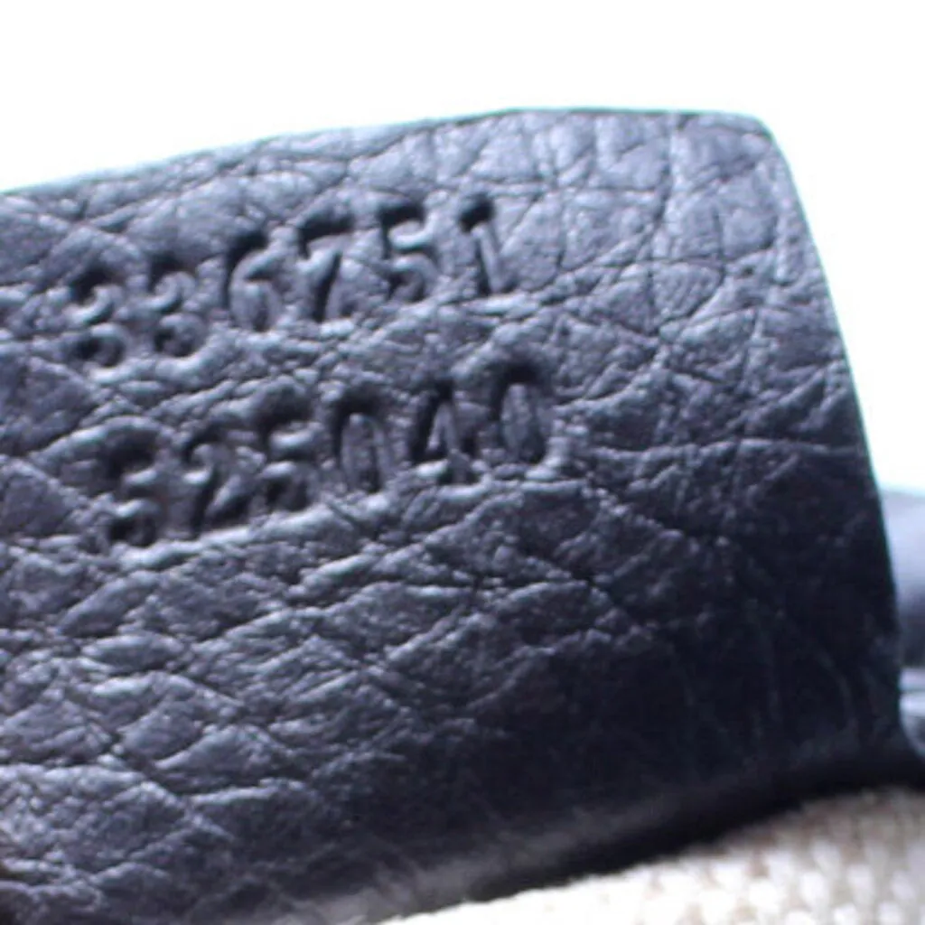 33671 Soho Leather Shoulder