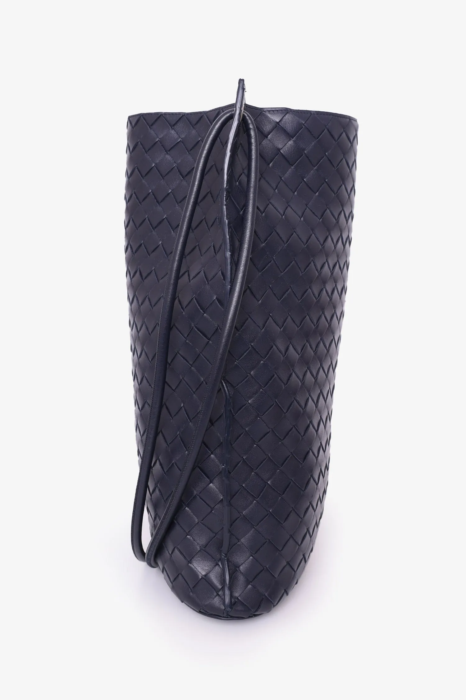 Bottega Veneta Black Leather Medium Knot Bucket Bag