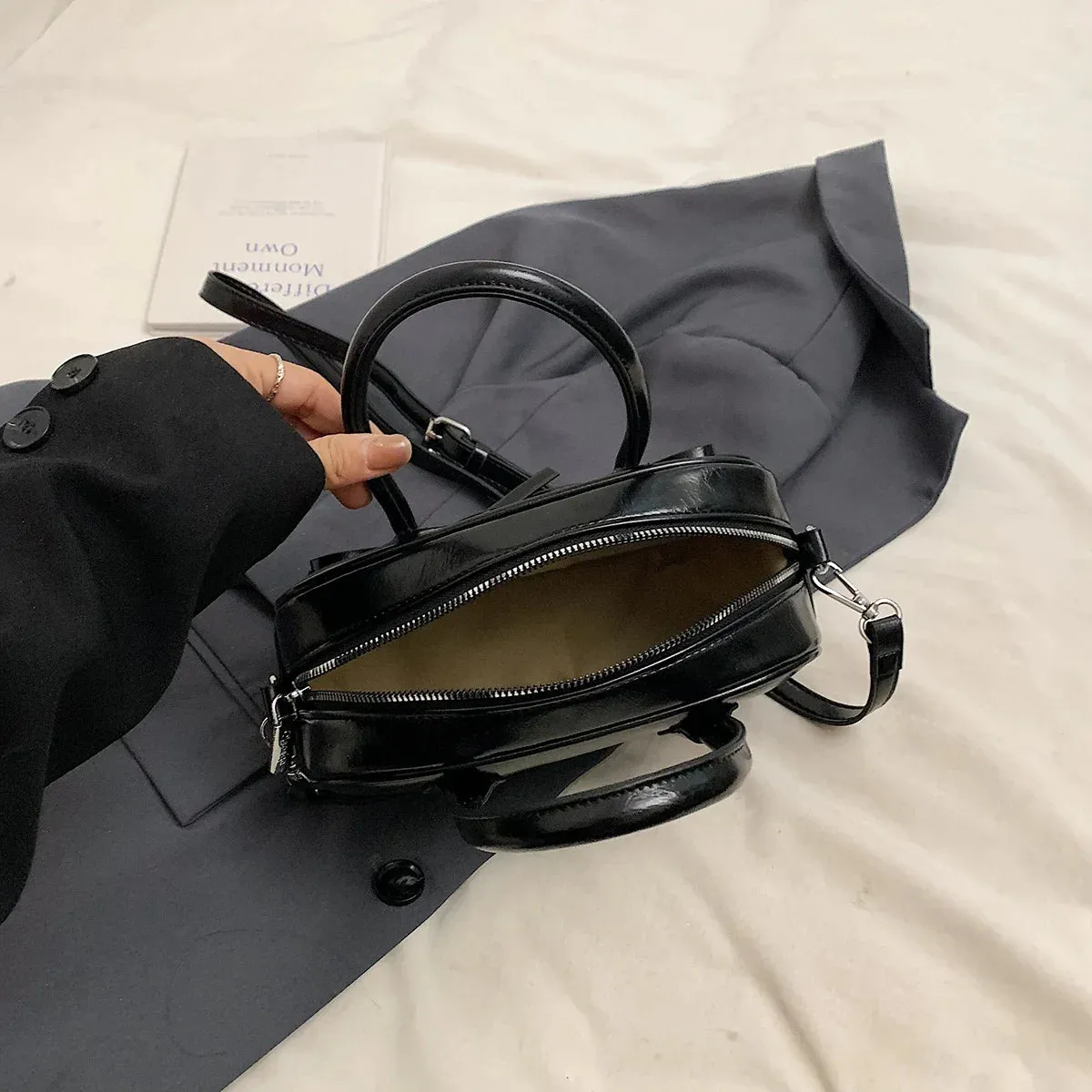 Bow Design Box Top-handle Crossbody Bag