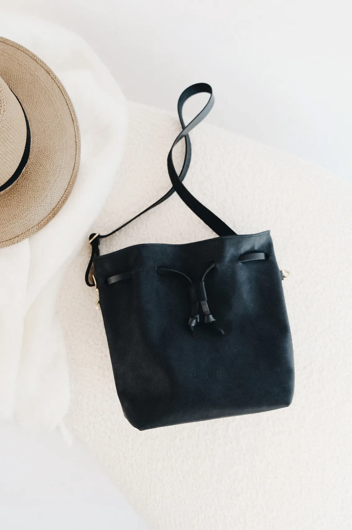 Bucket Bag ULAH LARGE | schwarz