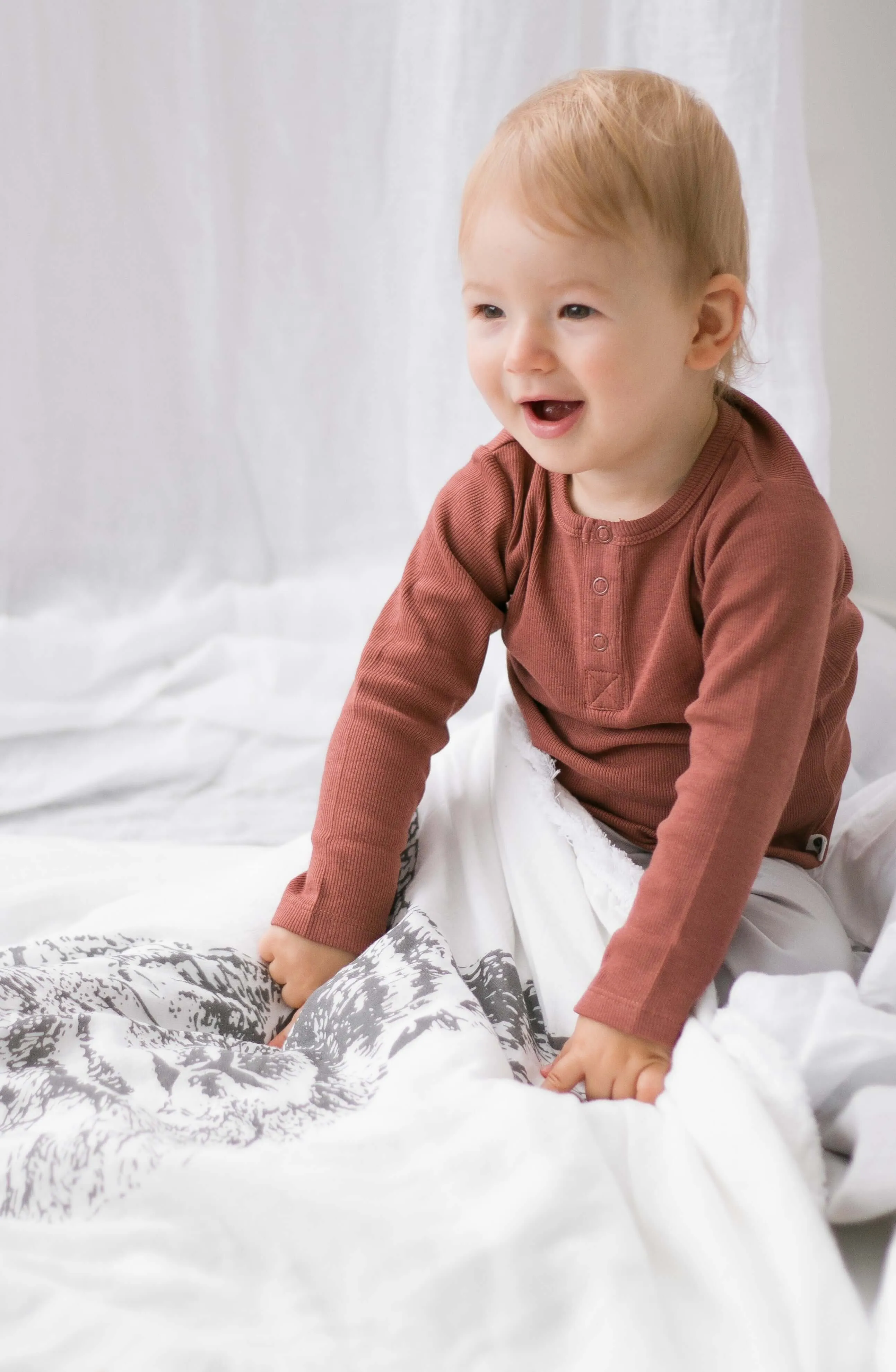 Burrowers | Mr Hopkins Muslin Blanket