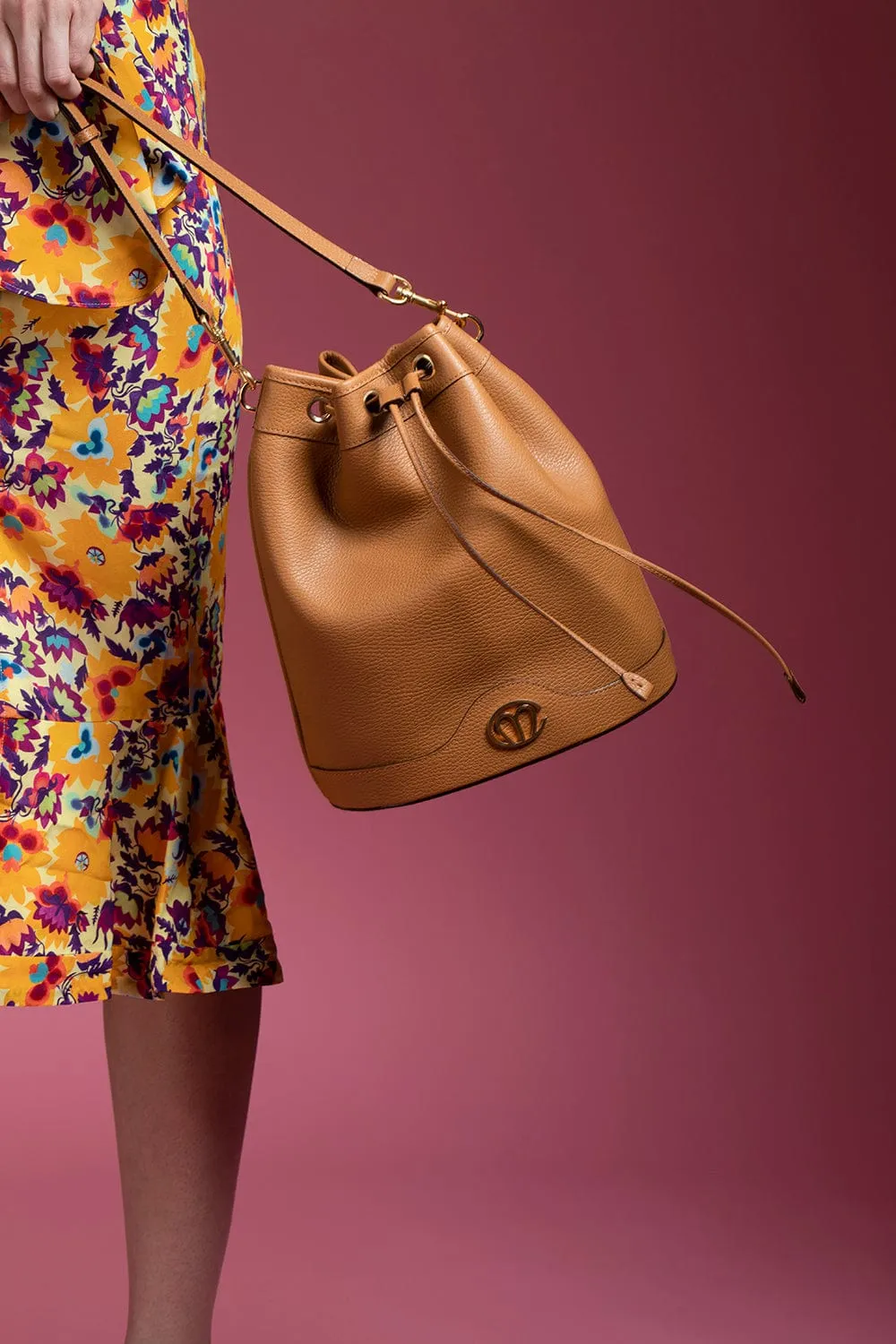 Christy Bucket Bag
