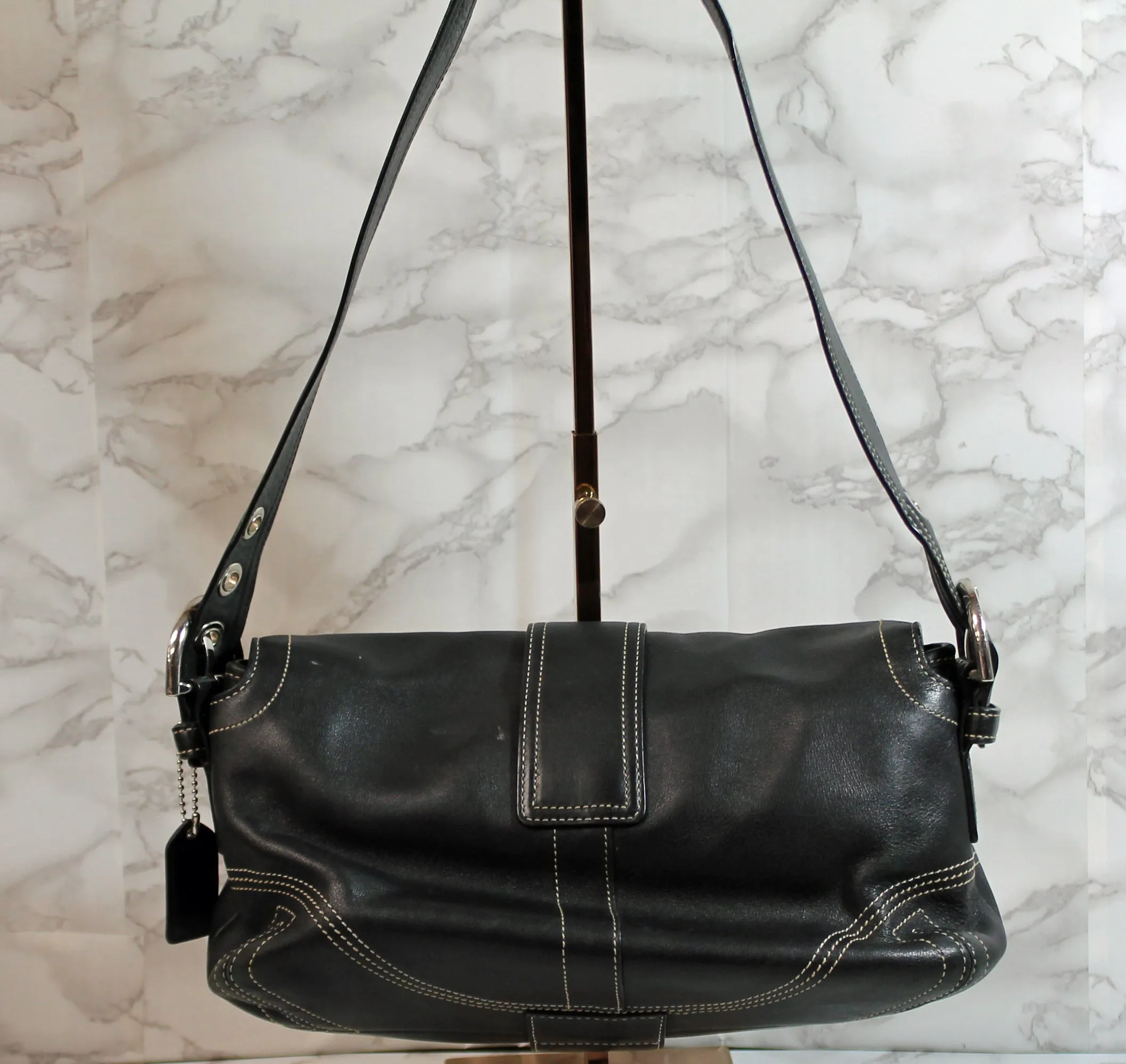 Coach Purse: #9434 Black Signature SOHO Crossbody bag