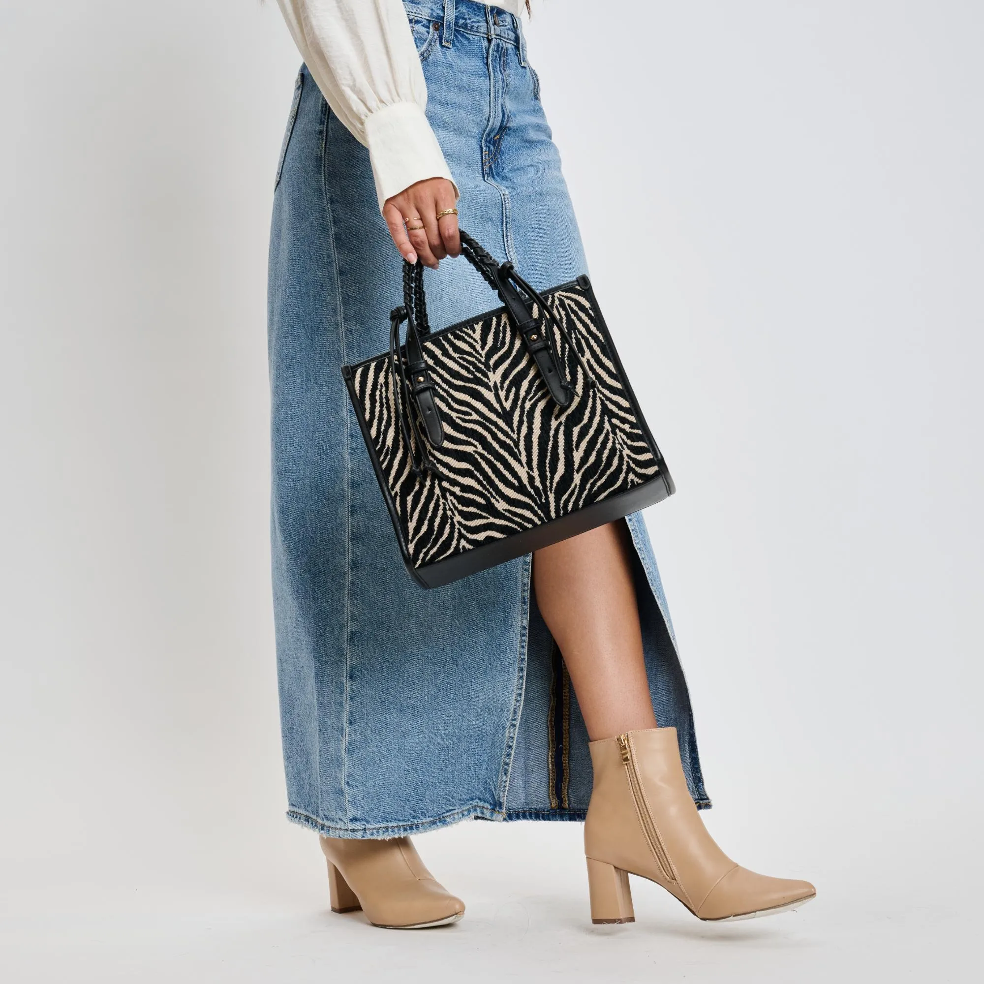 Dinsdale Crossbody
