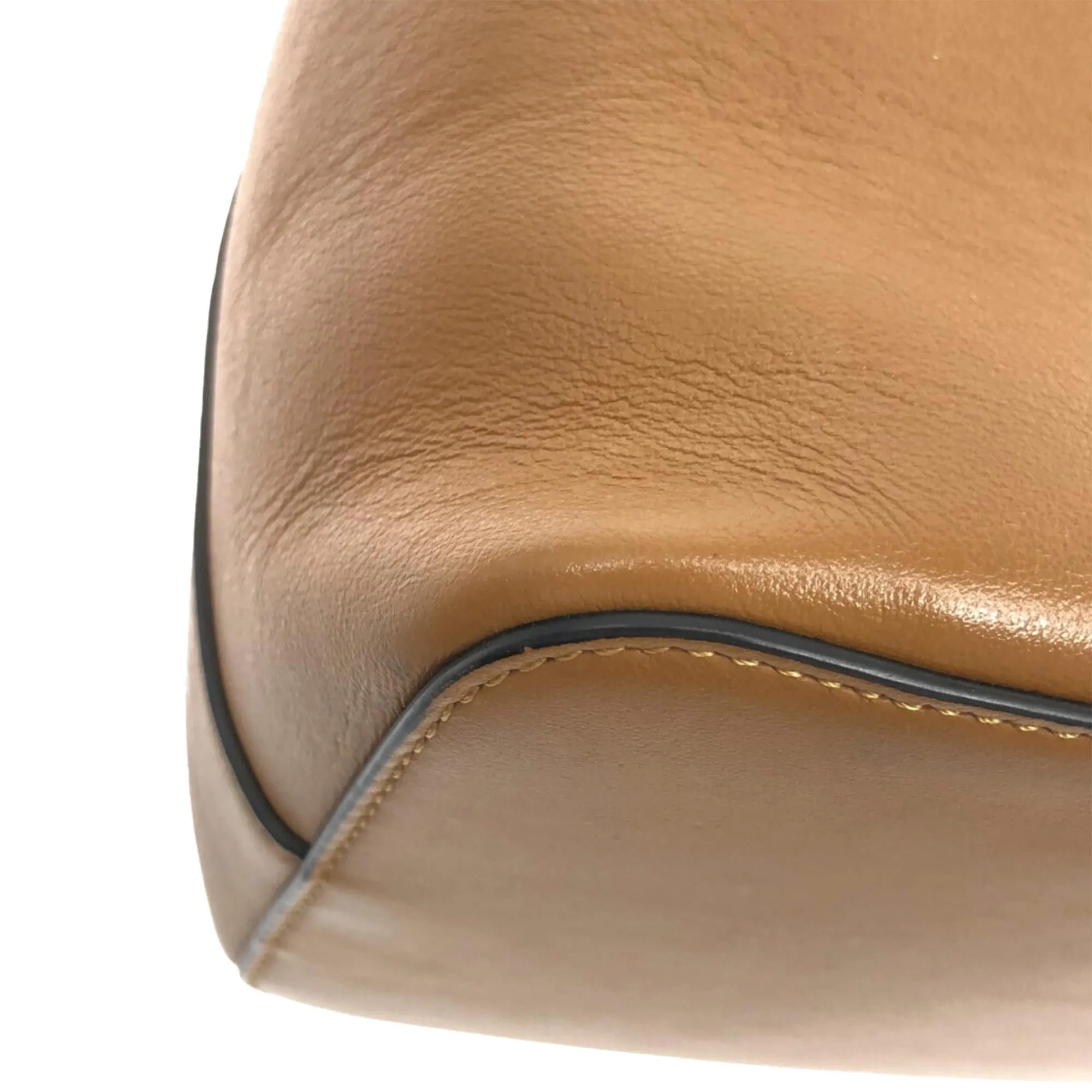 Fendi Small Perforated Mon Tresor Bucket Bag (SHG-ZjiX7d)