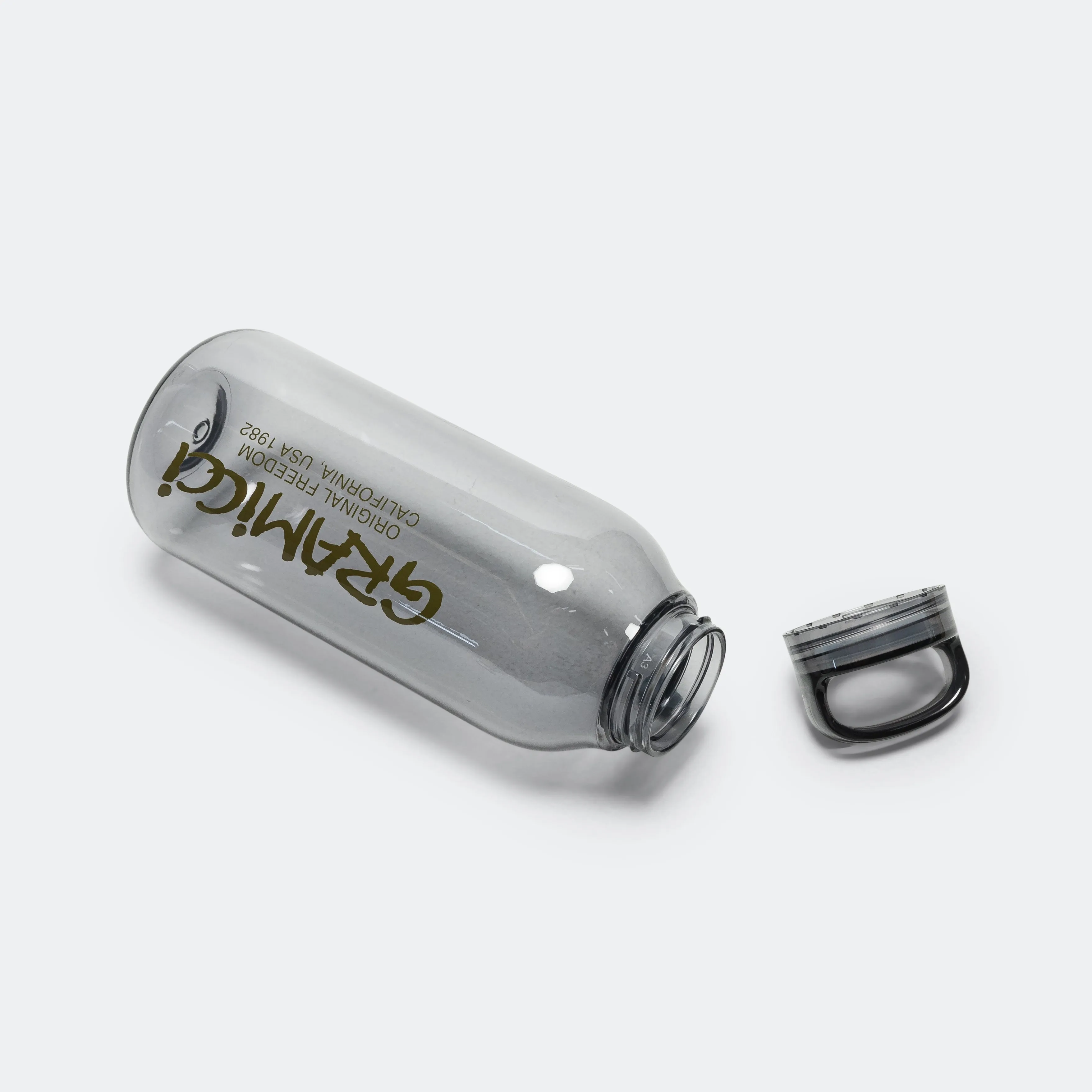 Gramicci × Kinto Water Bottle - 500ml - Smoke