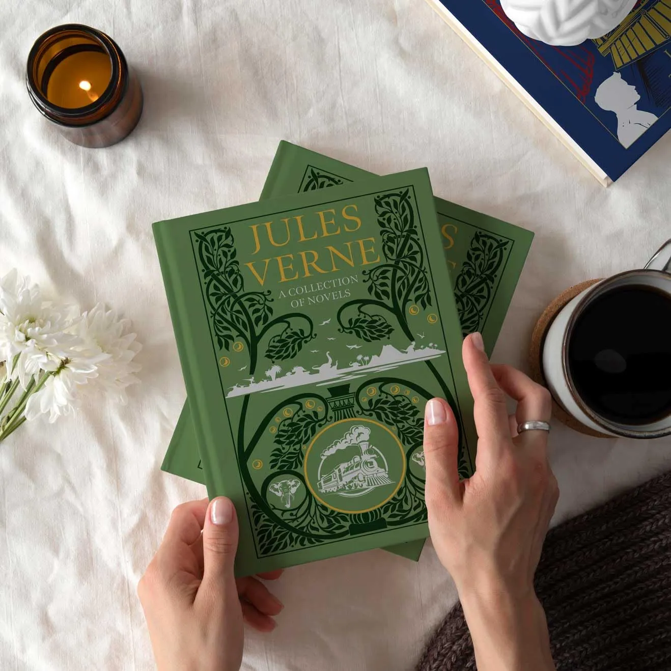 Jules Verne:A Collection Of Novels : Five Weeks in a