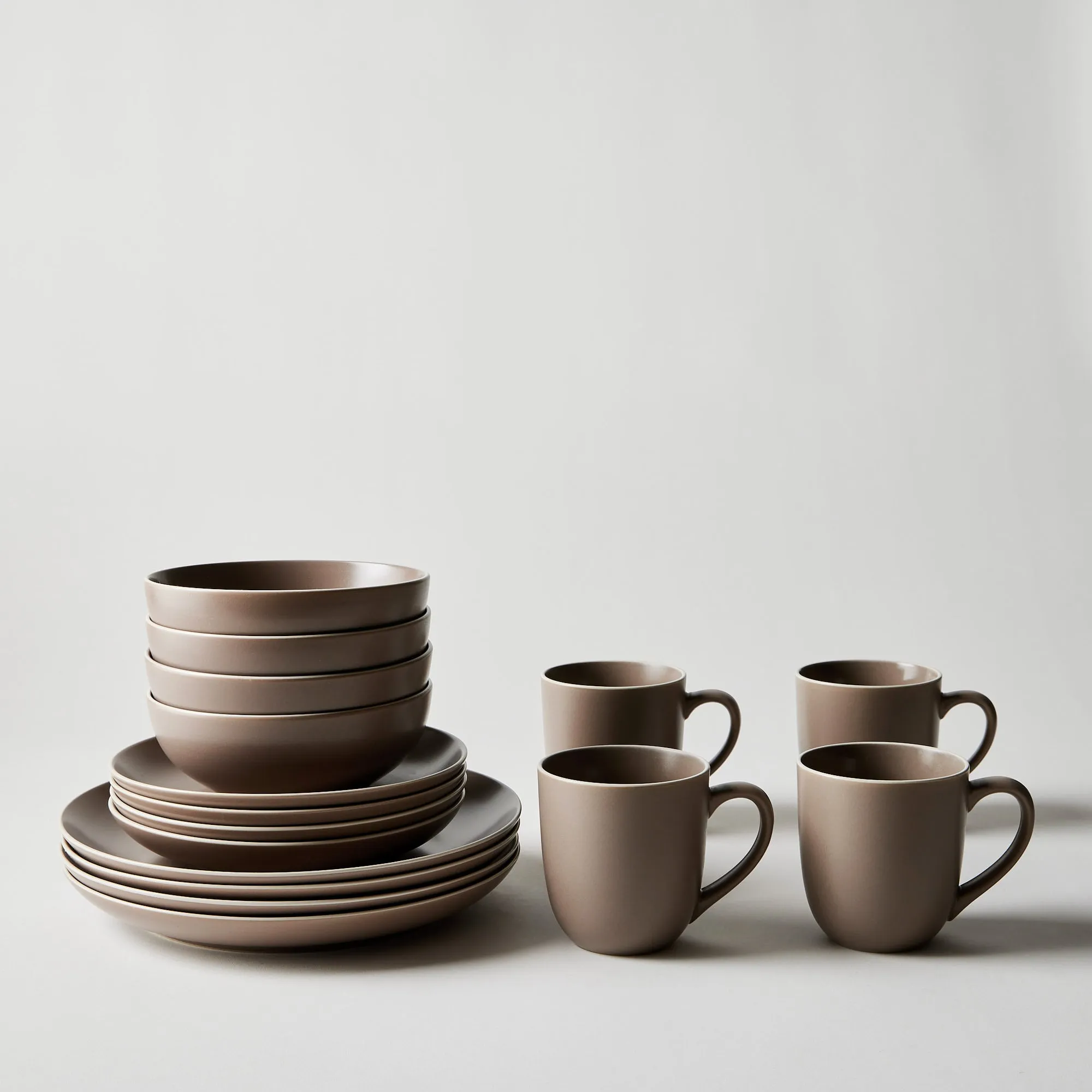 Kisco Taupe Dinnerware, 16-Piece Set
