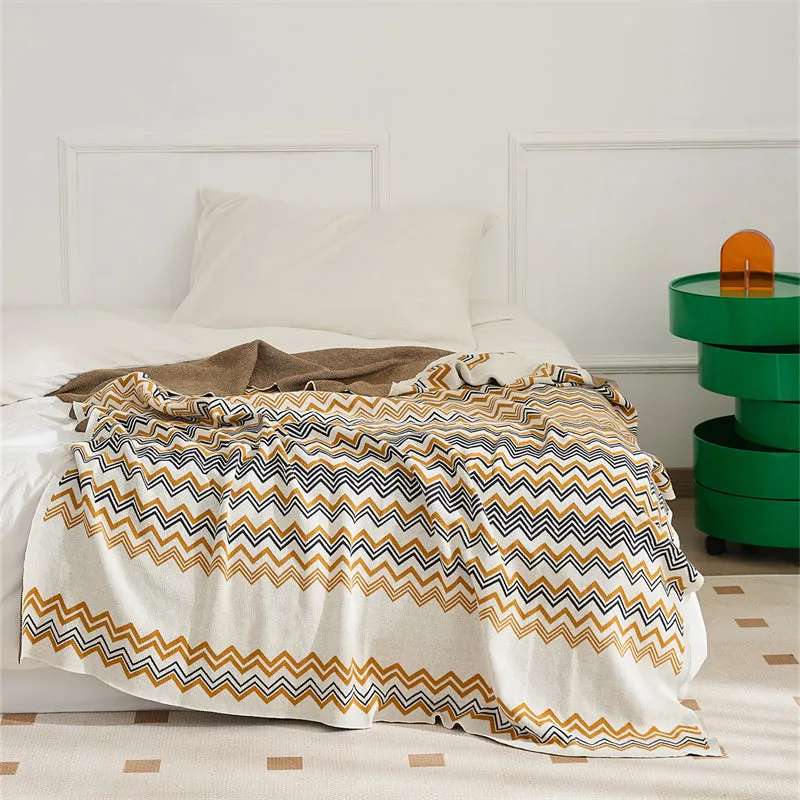 Knitted Wave-line Throw Pillow Set