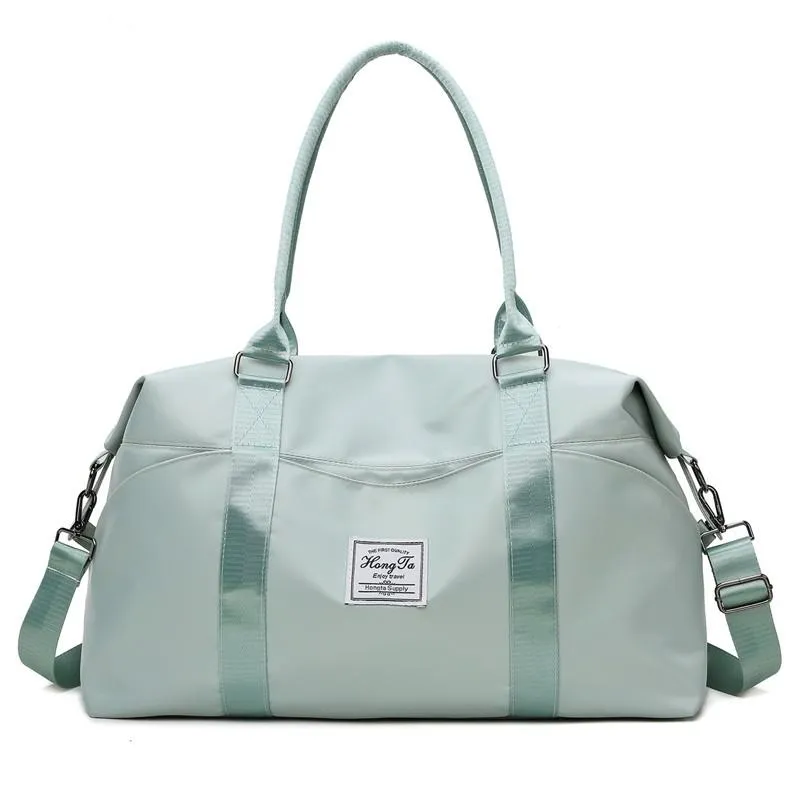 Large Capacity Travel Bag Nylon Waterproof Fashion Sport Bags For Women 2021 Shoulder Messenger Bag Weekend Handbag Sac Femme