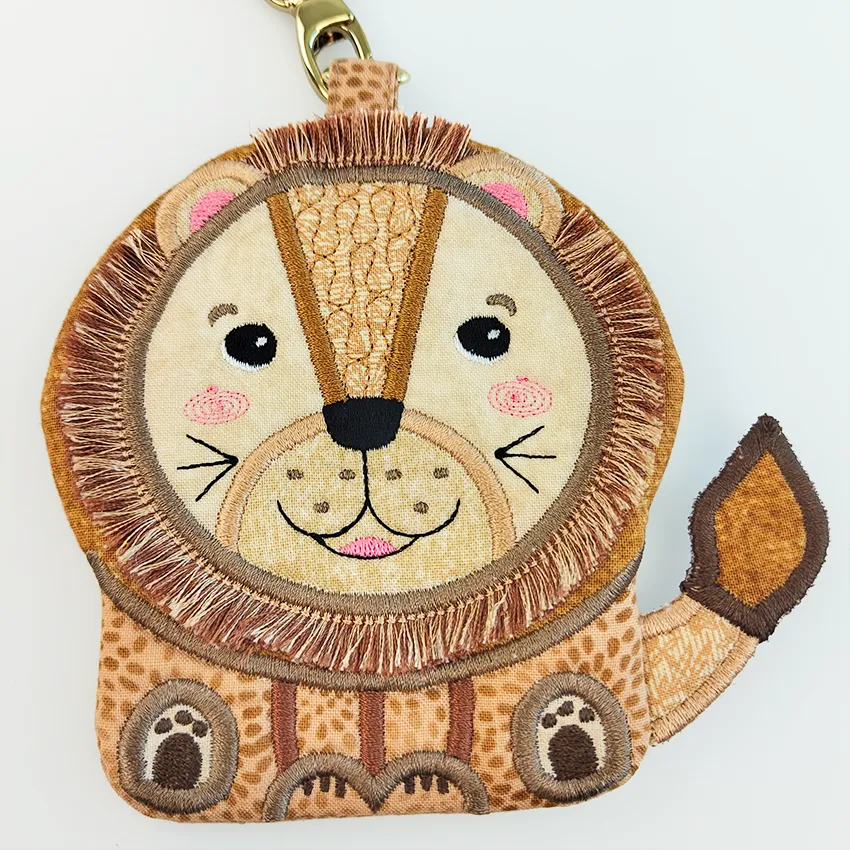 Lion Zipper Purse