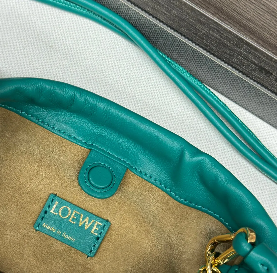 LOE 23 FLAMENCO PURSE BUCKET IN TEAL GREEN LAMBSKIN