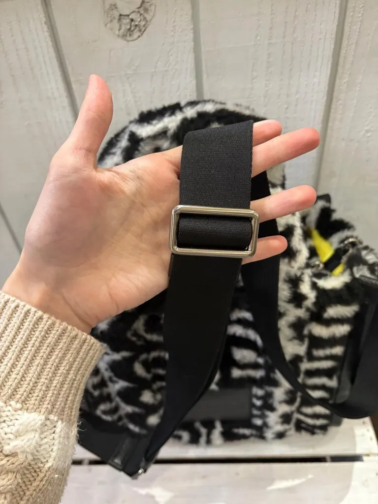 Marc Jacobs The Medium Tote Bag in Monogram Teddy