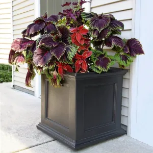 Mayne Fairfield Square Planter