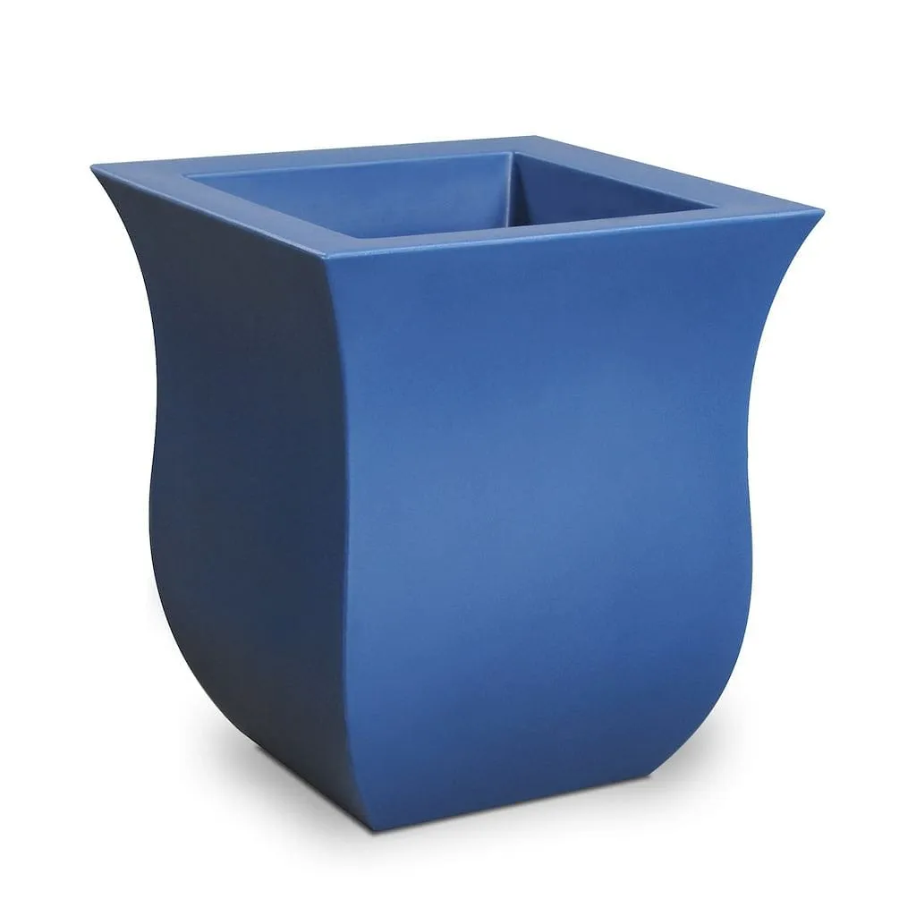 Mayne Valencia Square Planter