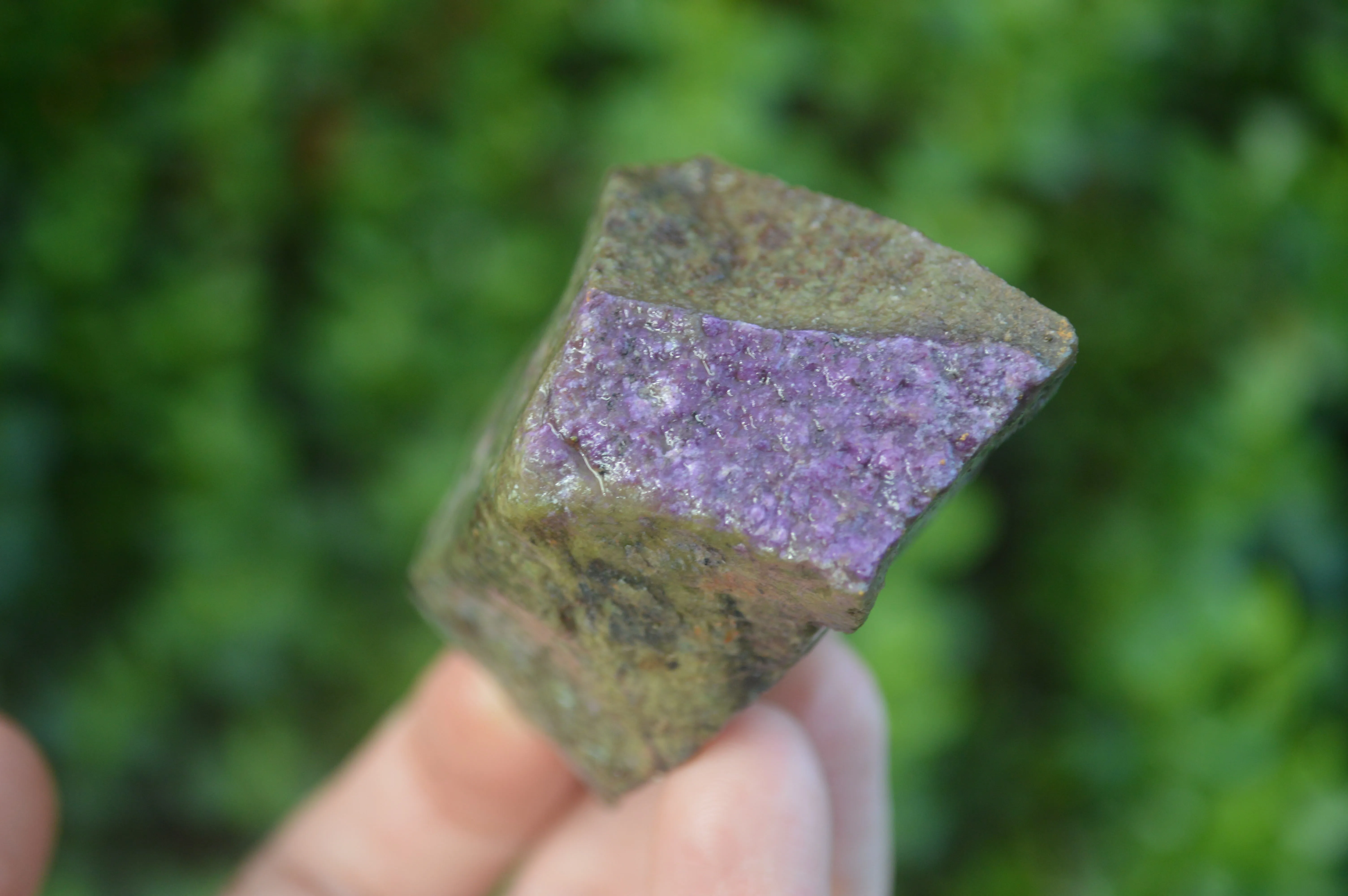 Natural Small Purple Stichtite & Green Serpentine Cobbed Pieces  - Sold per 1 kg (10-18 pieces) - From Barberton, South Africa