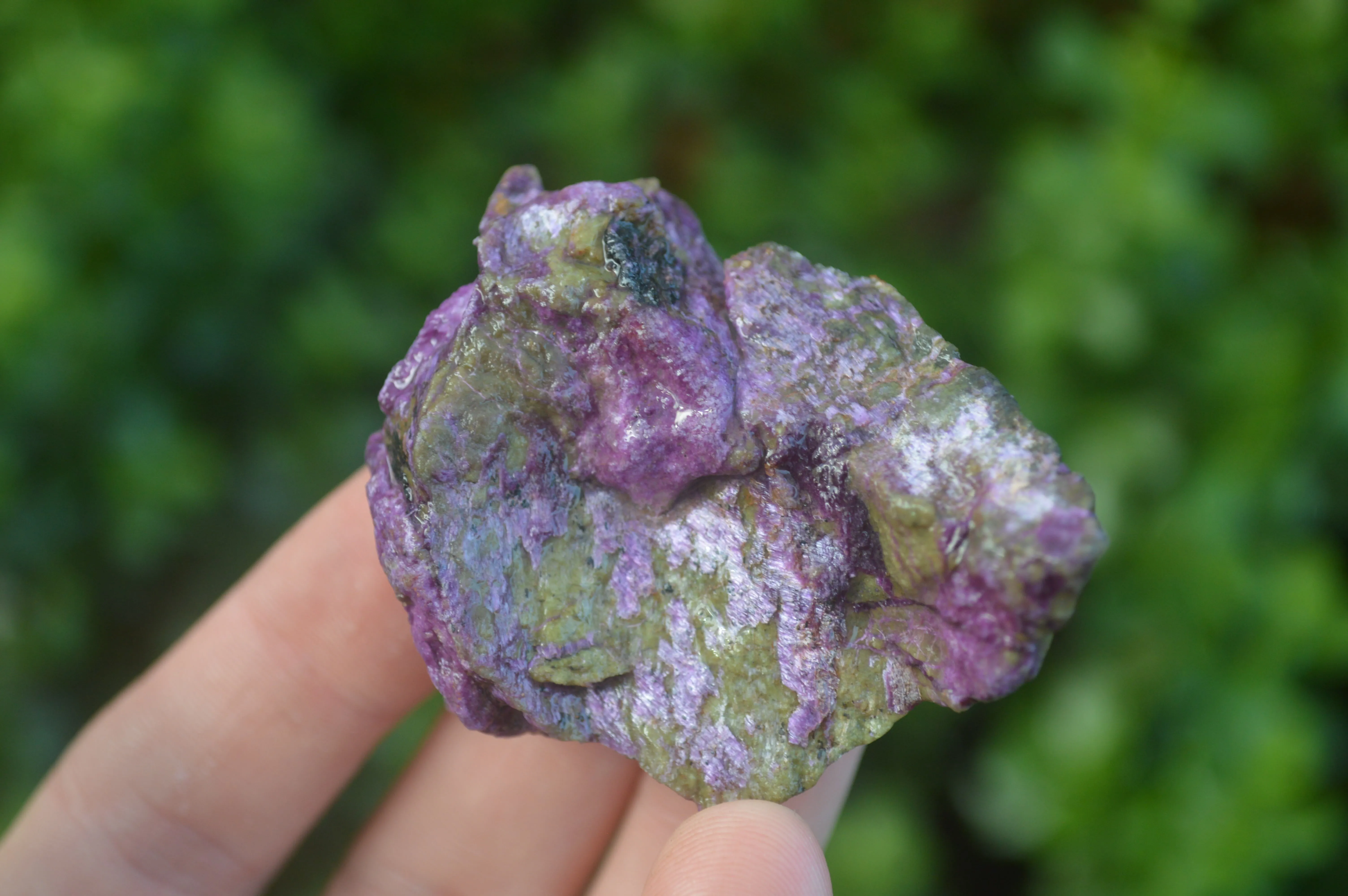 Natural Small Purple Stichtite & Green Serpentine Cobbed Pieces  - Sold per 1 kg (10-18 pieces) - From Barberton, South Africa