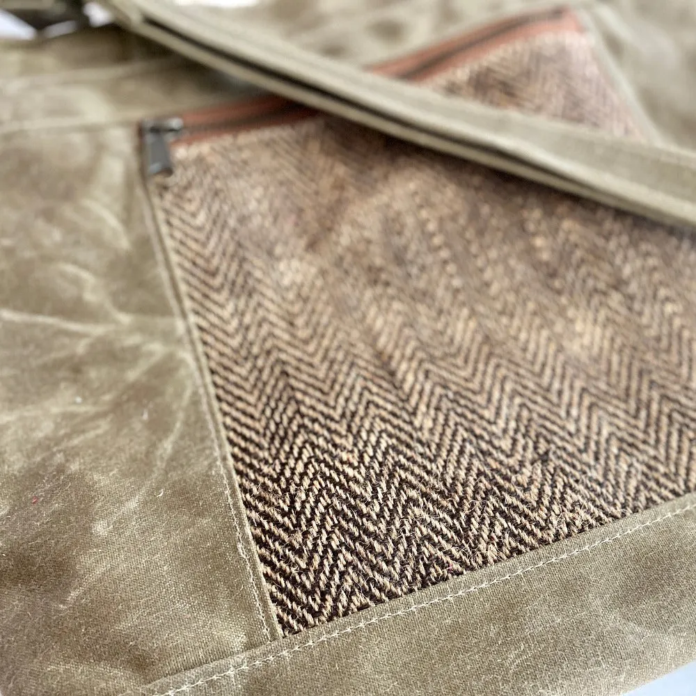 Packet Plus in Sepia Waxed Canvas, Coffee Bean Tweed