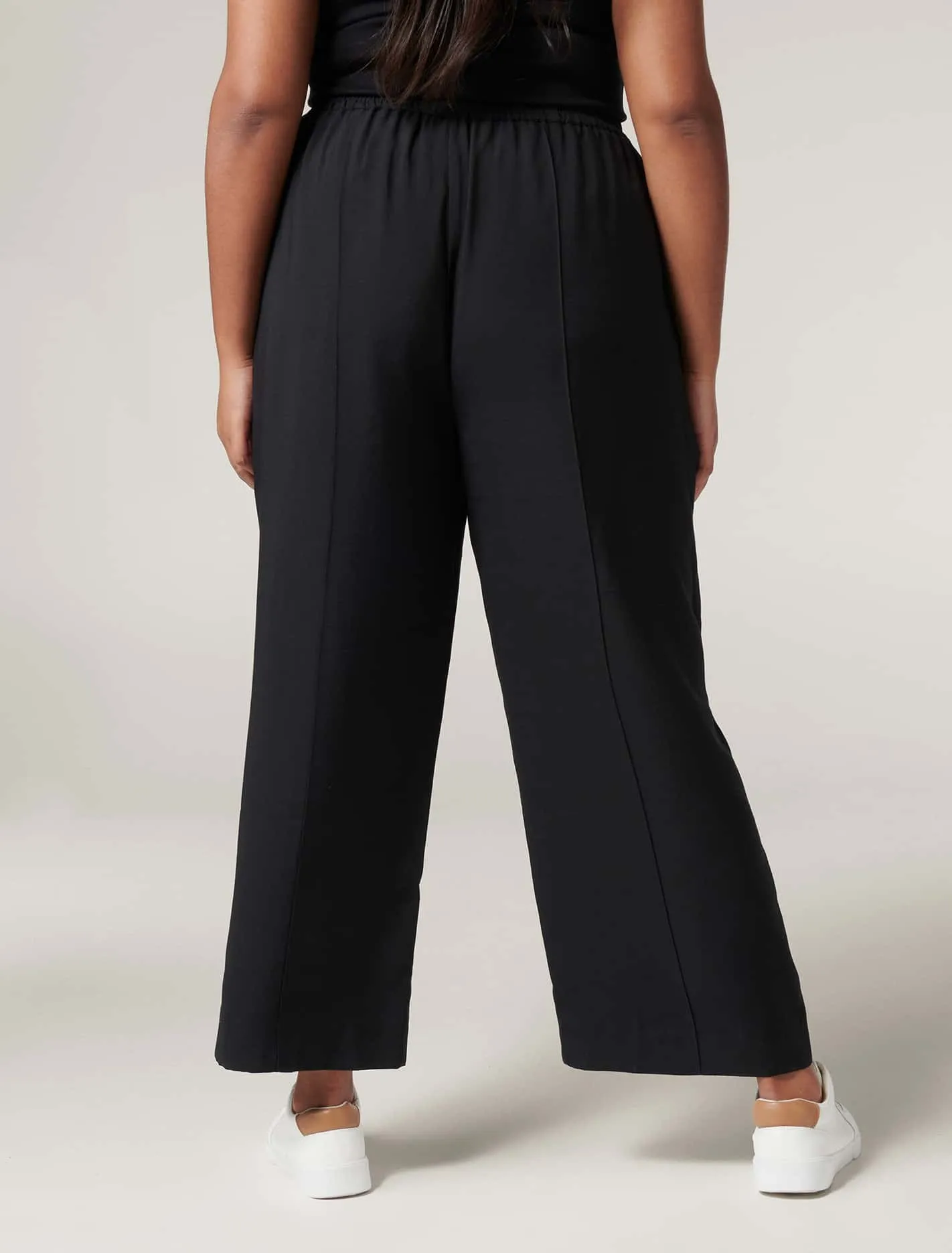 Petra Curve Wide Leg Pintuck Pant