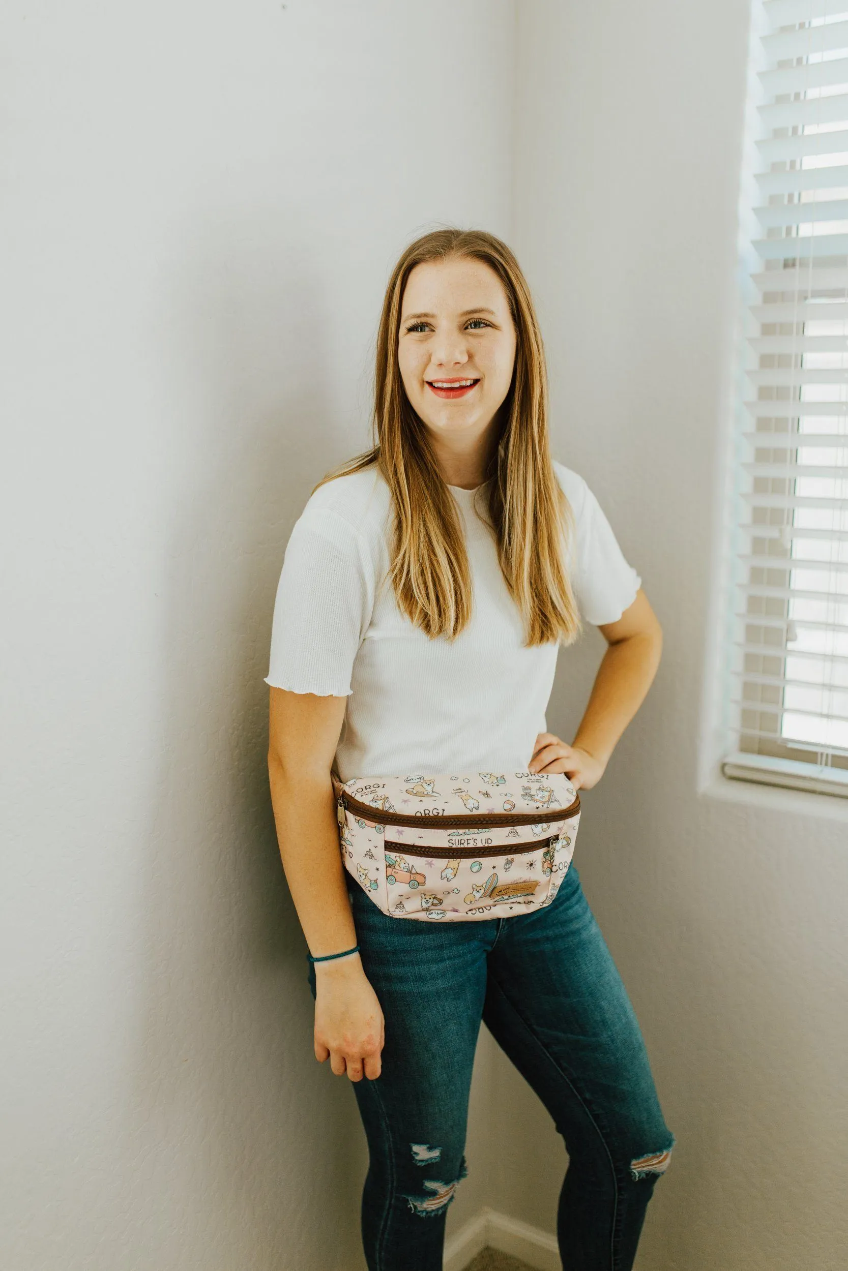 Pink Snow Corgi Fanny Pack