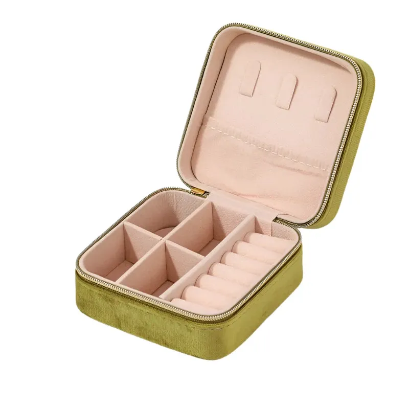 Portable Zippered Velvet Jewelry Case