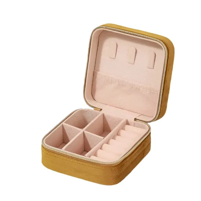 Portable Zippered Velvet Jewelry Case