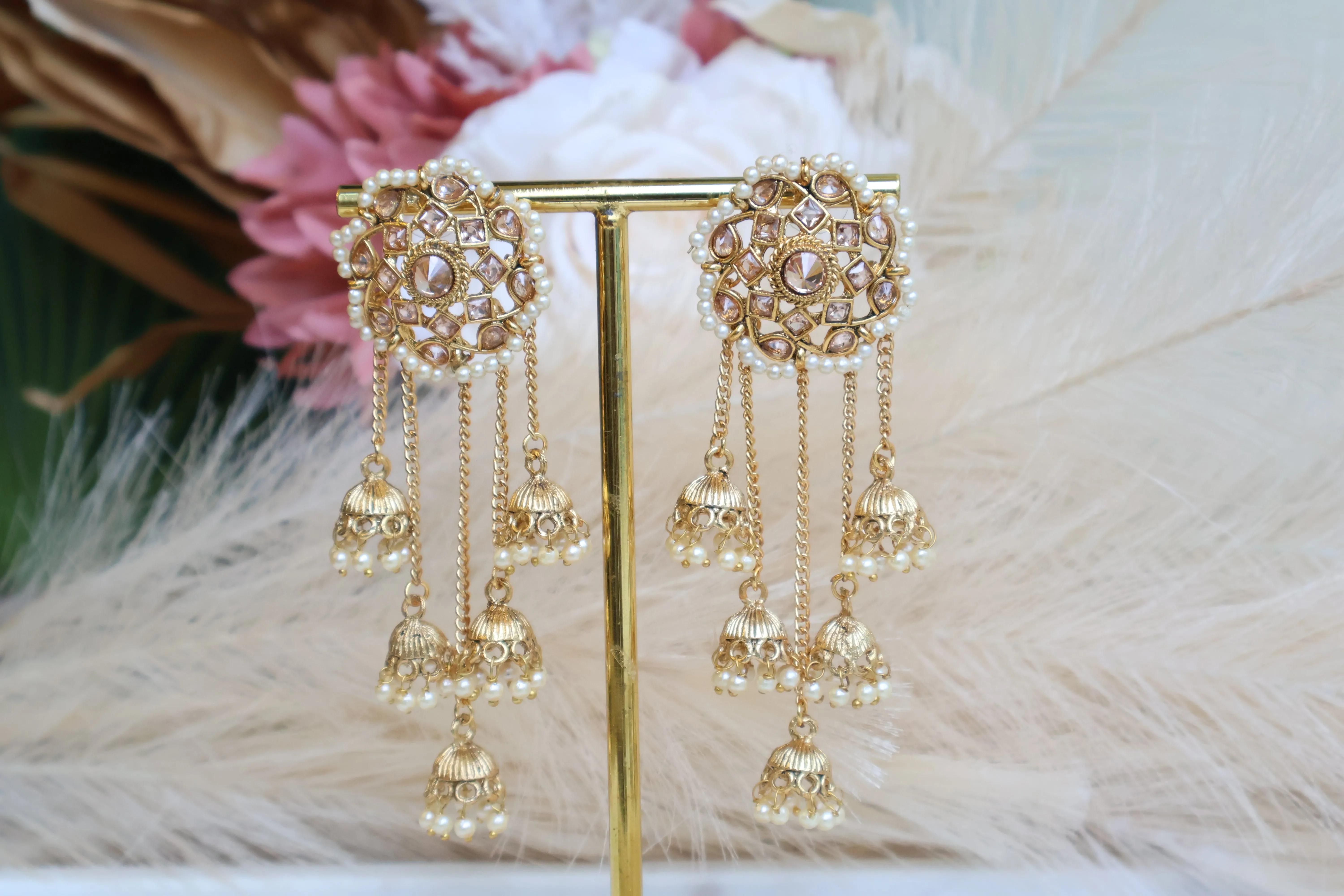 Praachi Lightweight Earring