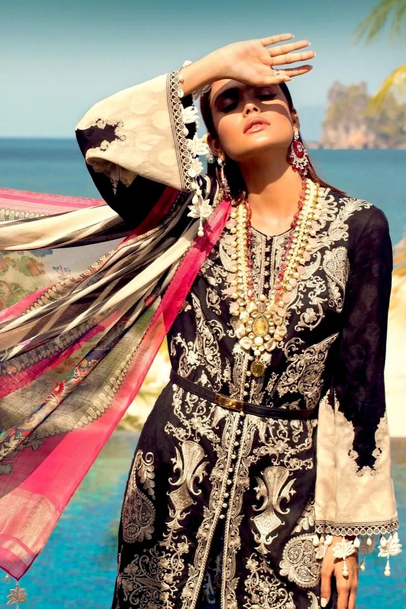 Sana Safinaz Luxury Lawn Collection 2020 – 7A