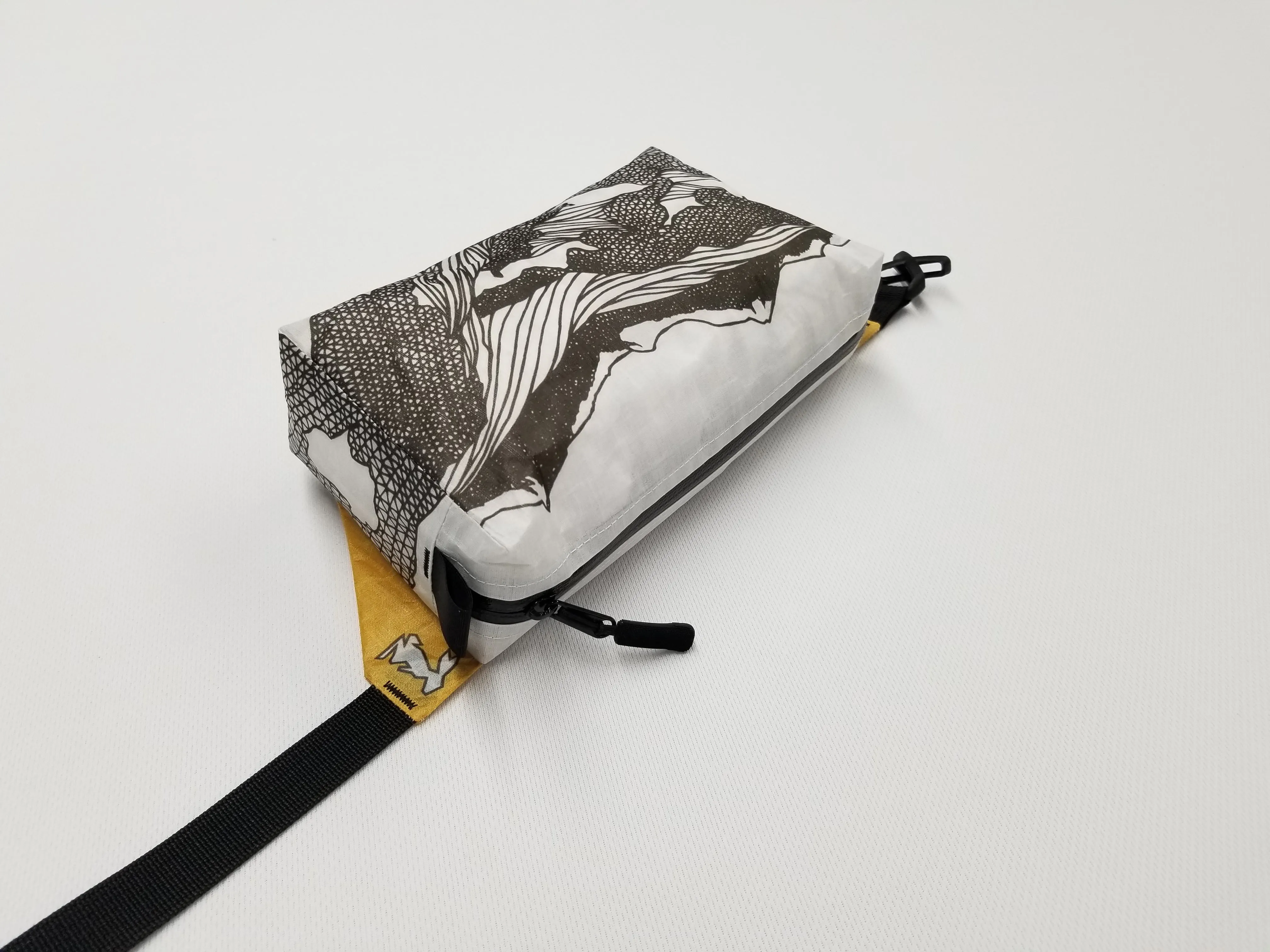 The Ultralight Fanny Pack "Low Poly"
