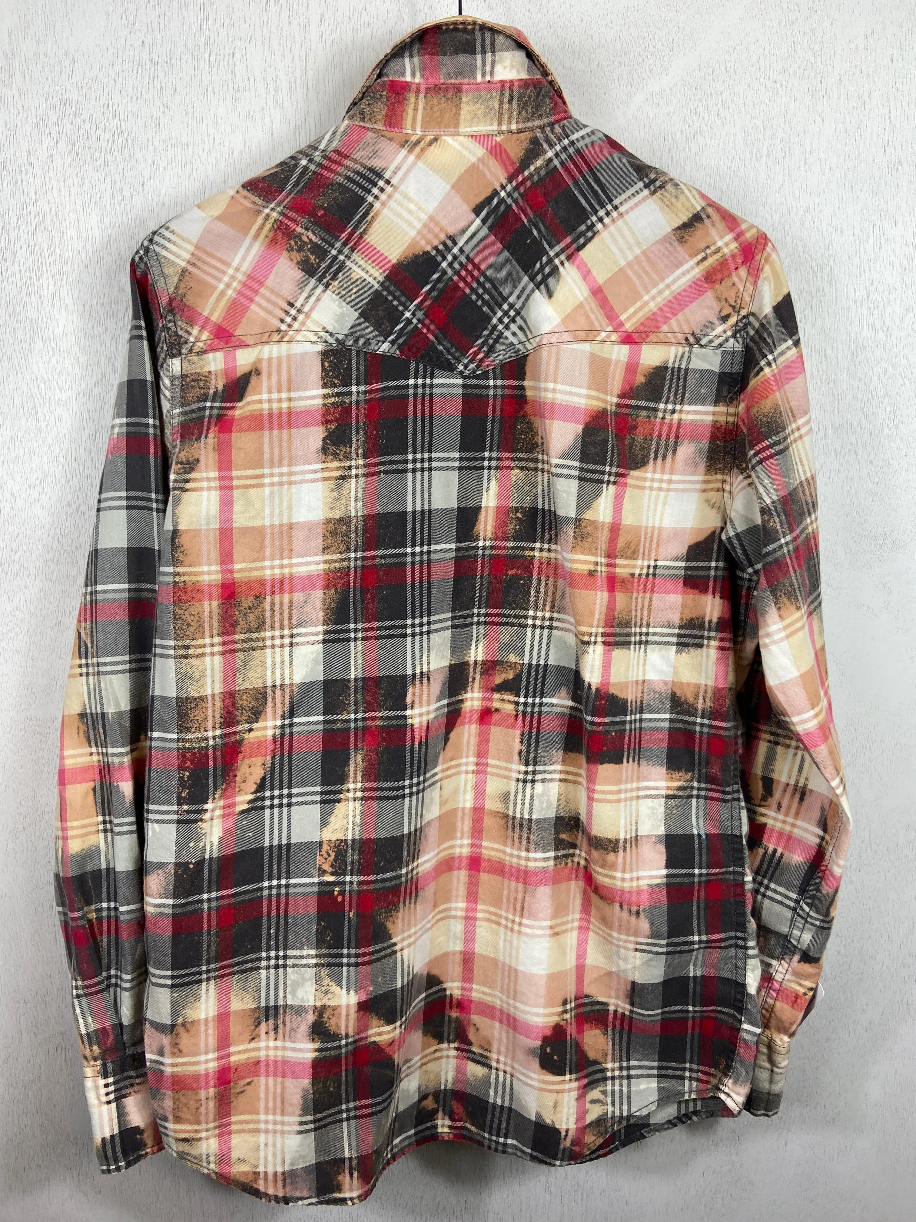 Vintage Western Style Red, Grey, Pink and Cream Lightweight Cotton Size Medium