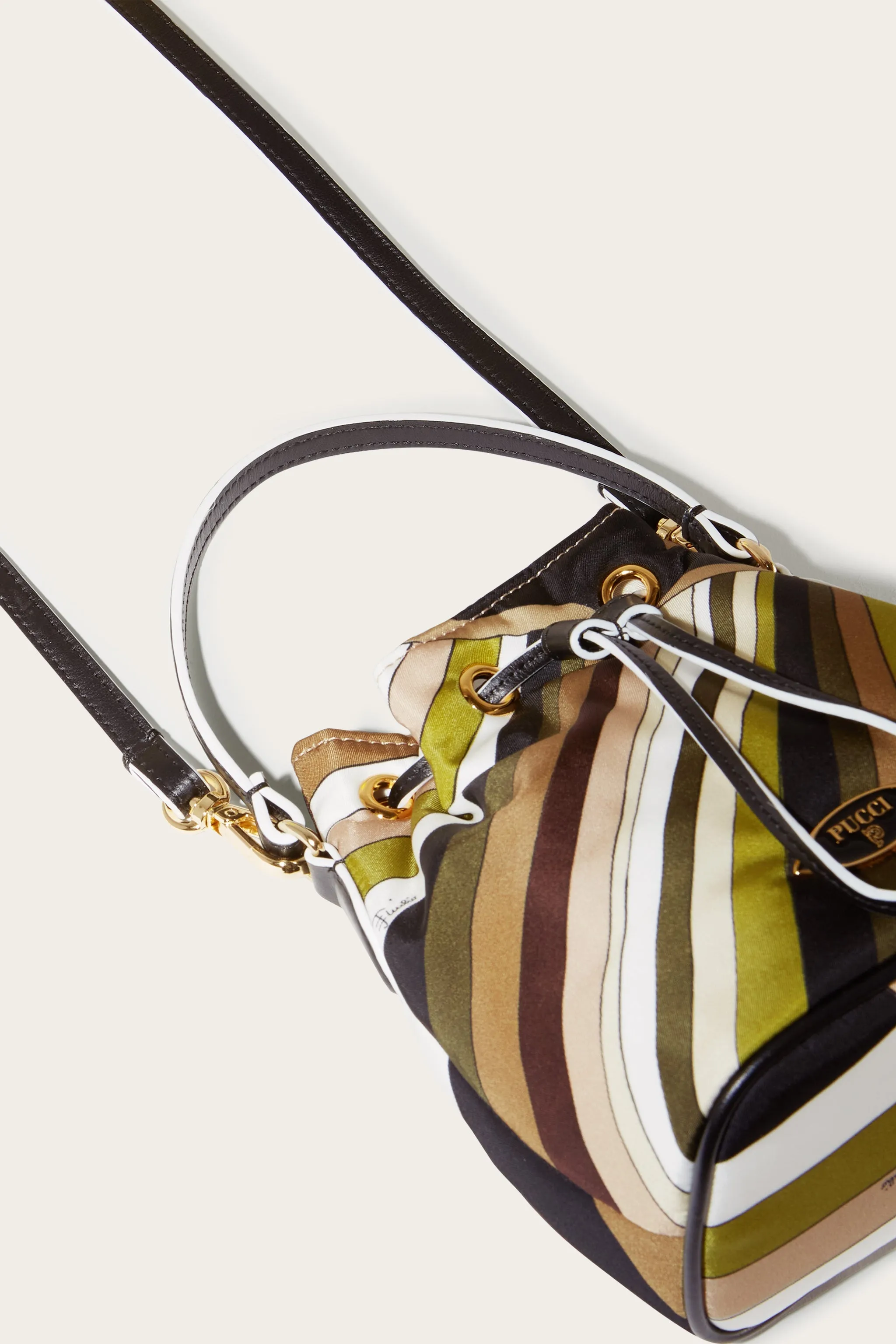 Yummy Bucket Bag